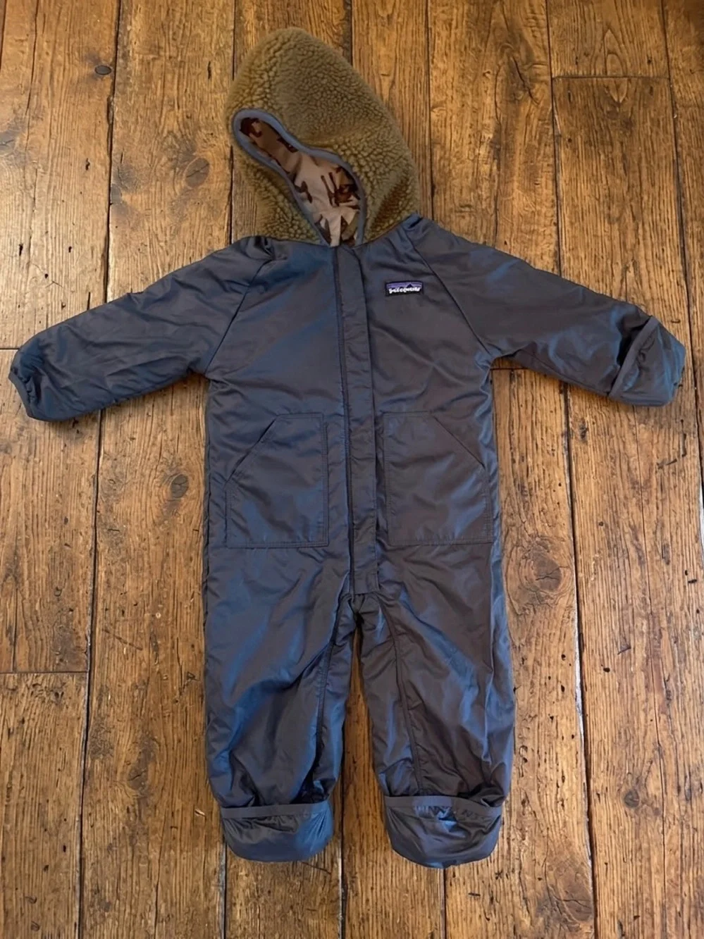 Patagonia Neutral Beige & Brown Animal-Print Hooded Baby Bunting- Fall Winter